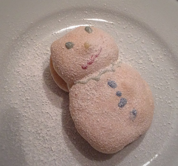 Meringue Snowman a la Big Cook Little Cook - Sensational Learning with Penguin #bakingwithkids #cookingwithkids #sensory #kitchenfun