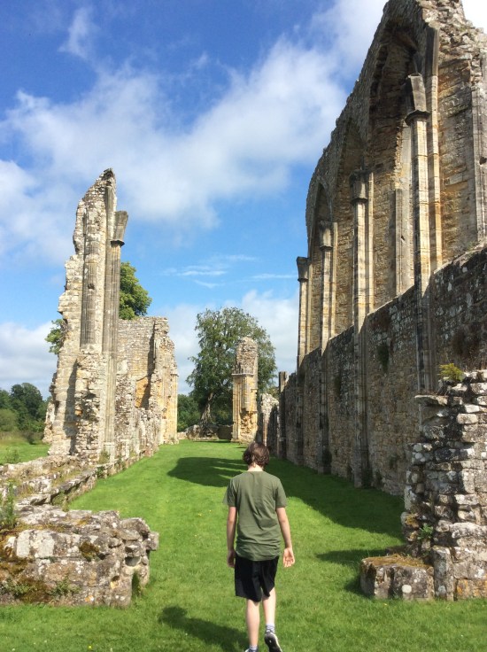 BB502A0E-EB8A-4536-89C1-6479D24FF504